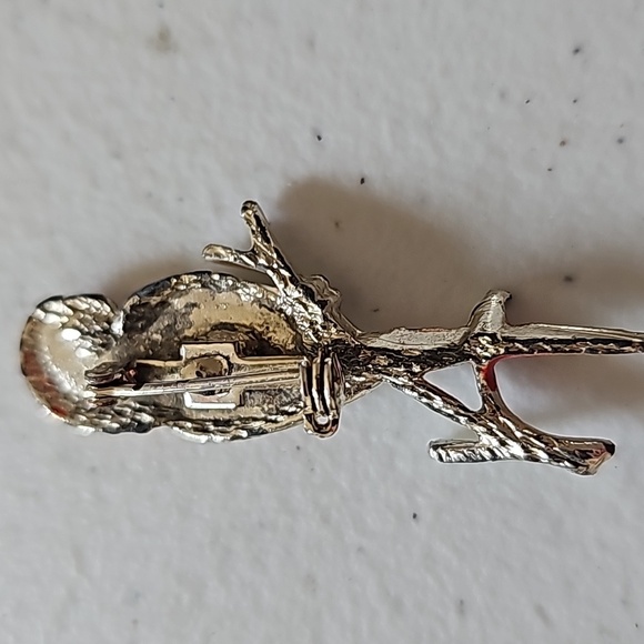 Vintage BIRD pin - Picture 3 of 3
